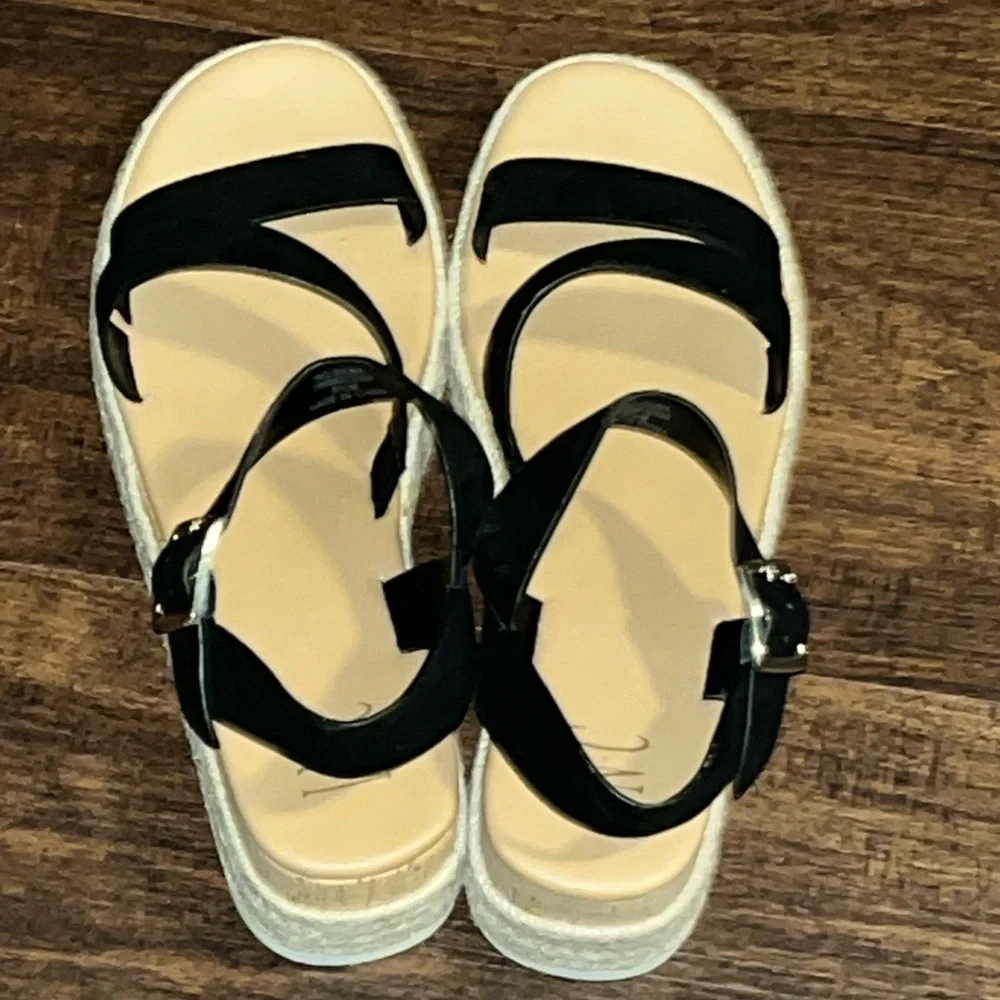 INC Black Espadrille Platform Sandals Size 8.5